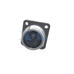 XLP20 3 Pin Female Flange Panel Receptacle