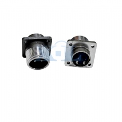 XLP20 2 Pin Male Flange Panel Receptacle